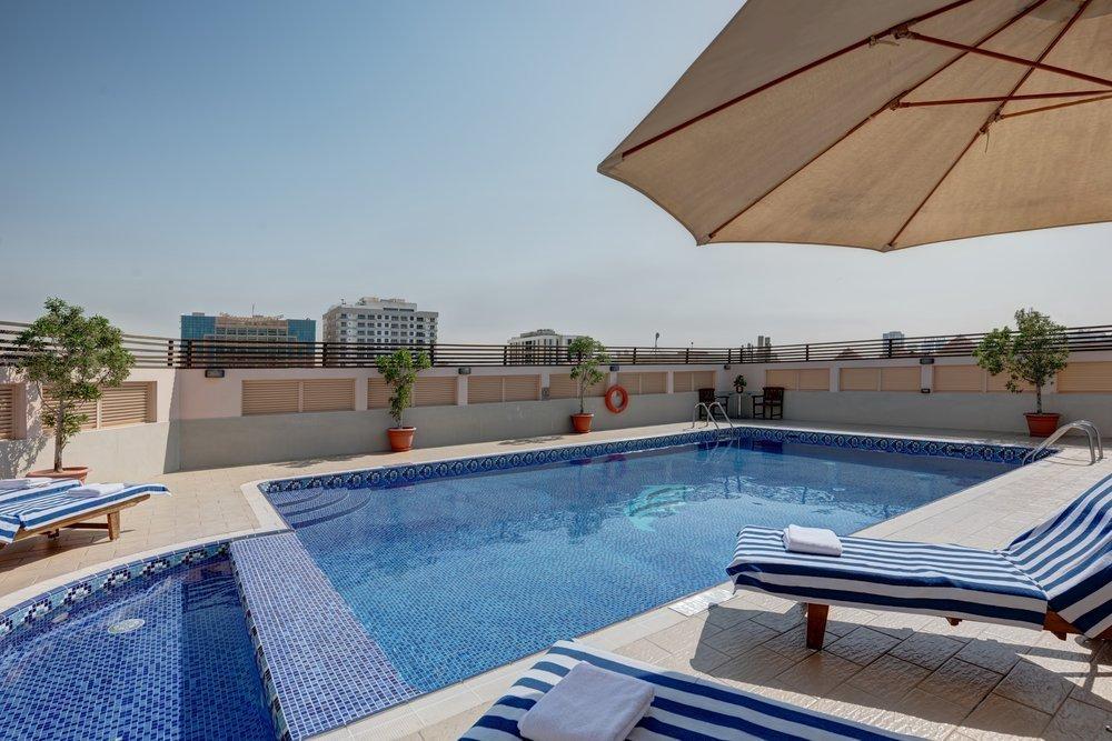 ROOFTOP POOL Radiance Premium Suites LLC Dubai ROOFTOP POOL Radiance Premium Suites LLC Dubai